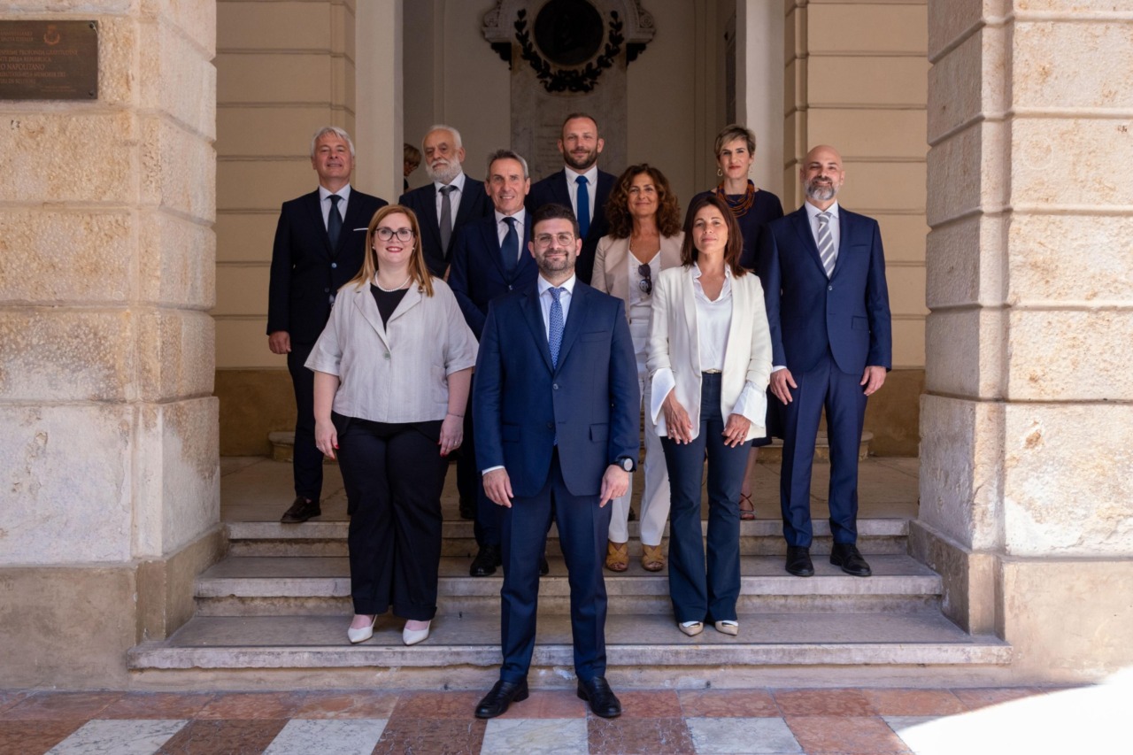 Mantova, varata la nuova Giunta comunale: Murari assegna le deleghe, Sortino vicesindaca