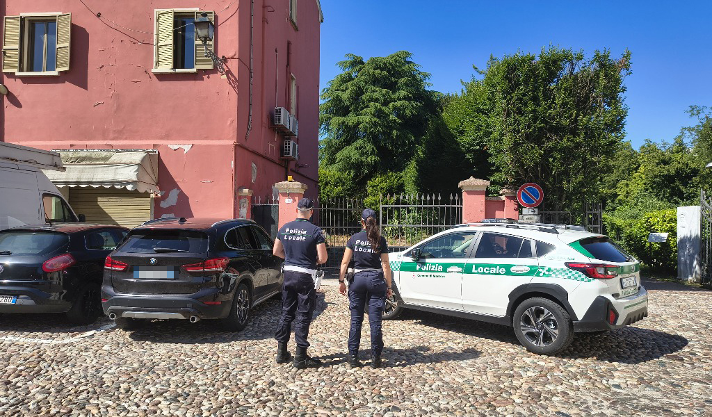 Scatta il piano periferie sicure: blitz della Polizia Locale di Mantova a Cittadella e al Gradaro