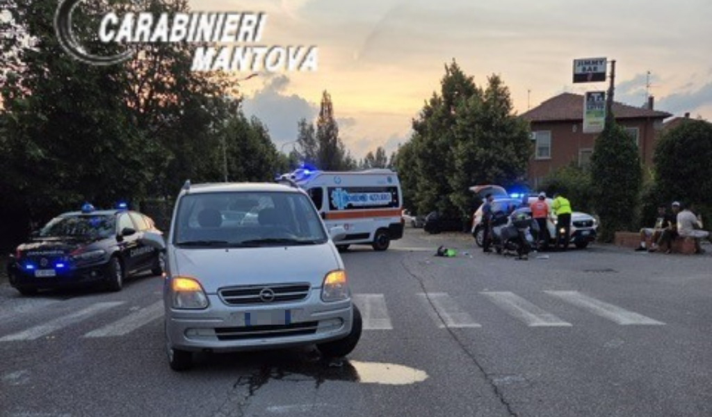 Scontro tra auto e scooter a Sermide e Felonica, ferito un 53enne