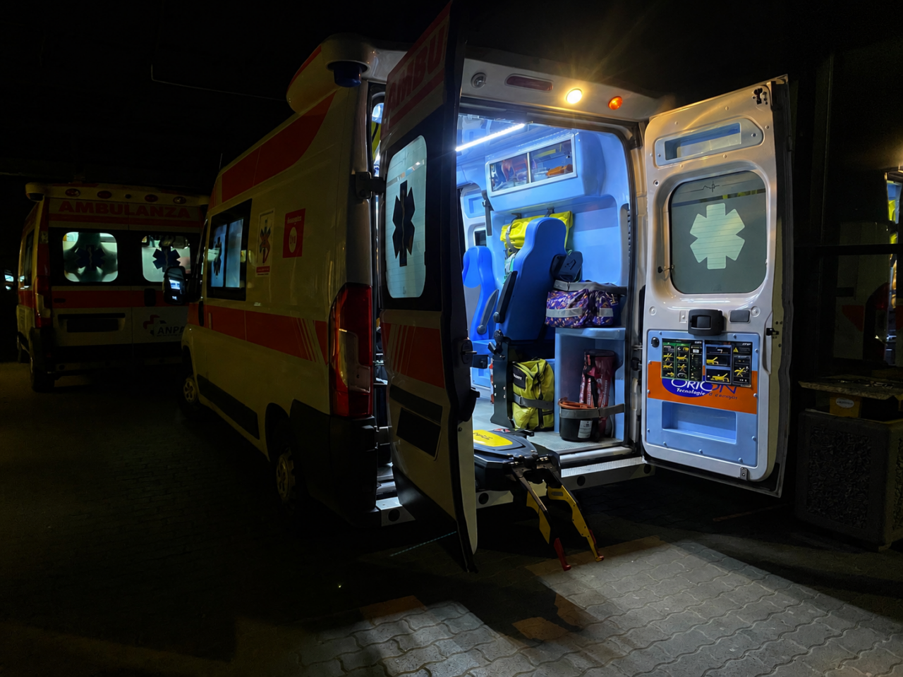 Interventi 118 a Mantova tra giovedì 23 e venerdì 24 luglio 2026: tre intossicazioni etiliche e due risse
