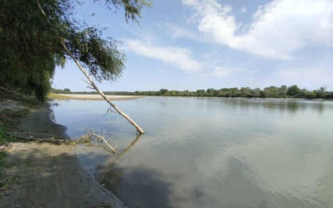Emergenza acqua nel Distretto del Po: scatta l’allerta per “Severità Alta”, oltre 100 comuni a secco