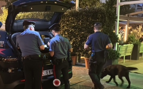 Week-end di controlli nel Mantovano: denunce, patenti ritirate e maxisanzioni ai locali
