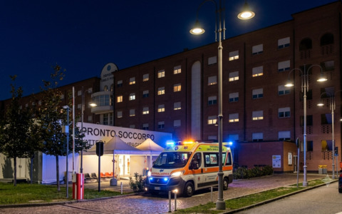 Interventi 118 a Mantova tra domenica 9 e lunedì 10 agosto 2026: due malori e una caduta dalla moto