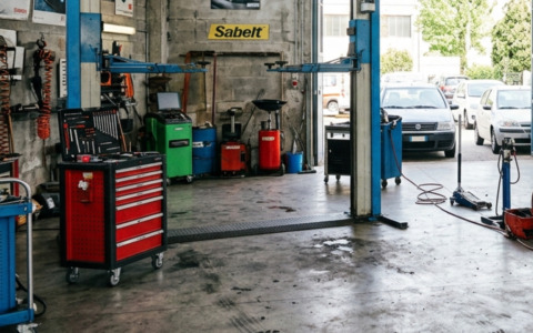 Maxi furto in officina a Volta Mantovana: rubati attrezzi per oltre 300mila euro