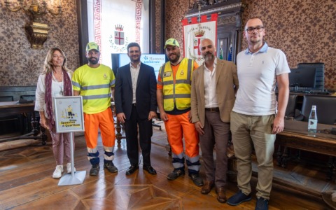 A Mantova arriva lo “Spazzino di Quartiere”: nuovi operatori per il decoro urbano nei quartieri della città