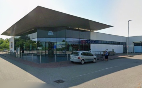 Lite alla cassa del supermercato finisce con una denuncia per un 46enne