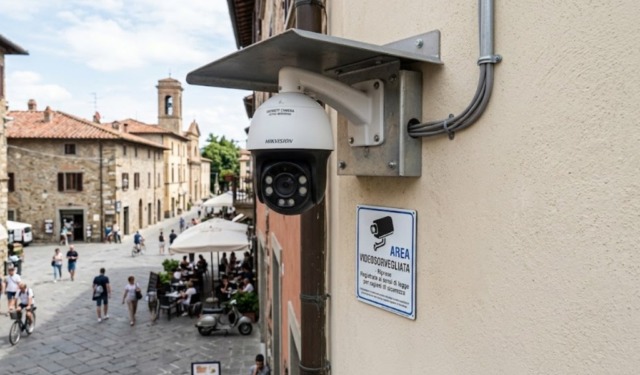 Telecamere e lettura targhe in 22 Comuni del Mantovano: dalla Prefettura via libera a 187 nuovi occhi elettronici