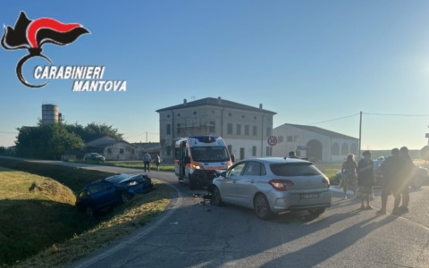 Scontro tra due auto a San Giovanni del Dosso: 79enne ferito e trasportato in ospedale