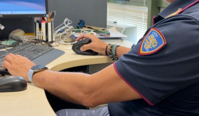 Truffa a Mantova, finti poliziotti lo convincono ad effettuare un bonifico da 30mila euro