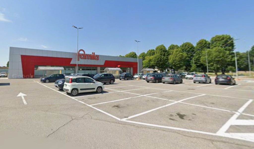 Furto al supermercato Famila di Quistello: incastrati dalle telecamere, denunciati due uomini