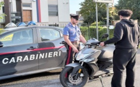 Ciclomotore rubato a San Giorgio Bigarello: denunciato un diciannovenne per ricettazione